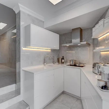 Ocean View Luxury Ph014 アパート *